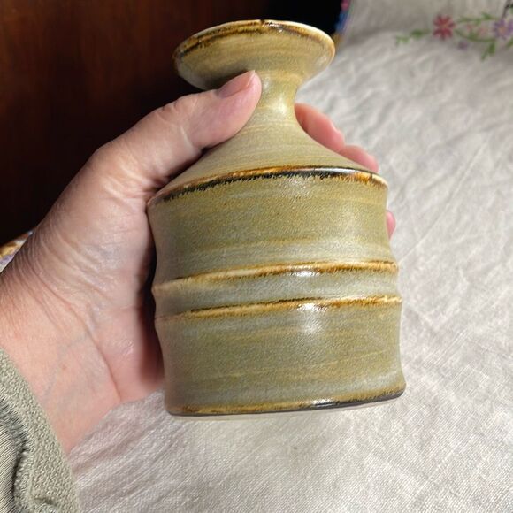 Vintage OMC Midcentury vase green and tan bamboo ceramic. - Picture 4 of 8